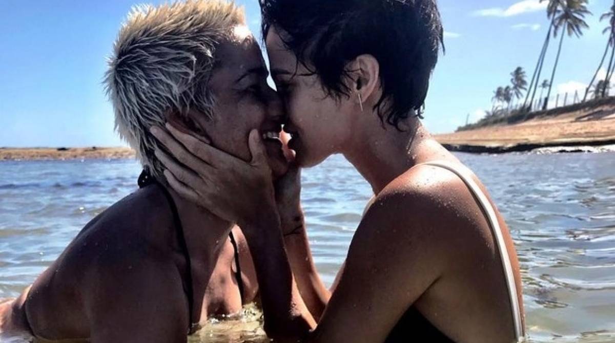 Nanda Costa e Lan Lanh