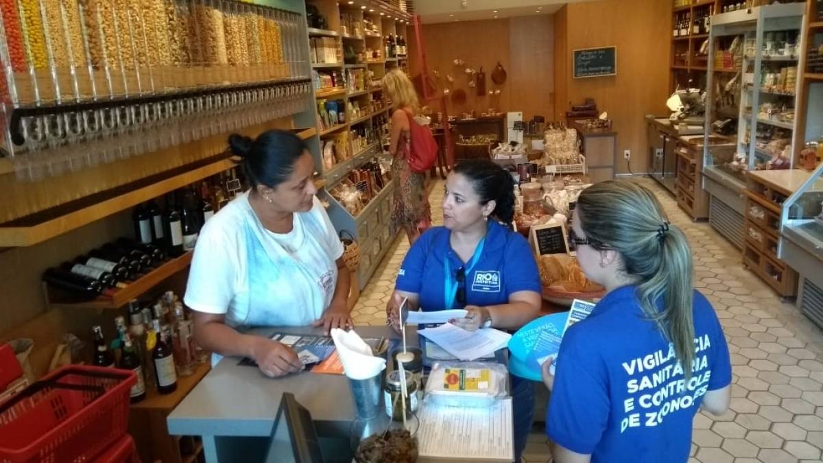 Técnicos alertam comerciantes sobre tentativas de golpes de falsos fiscais - Divulgação