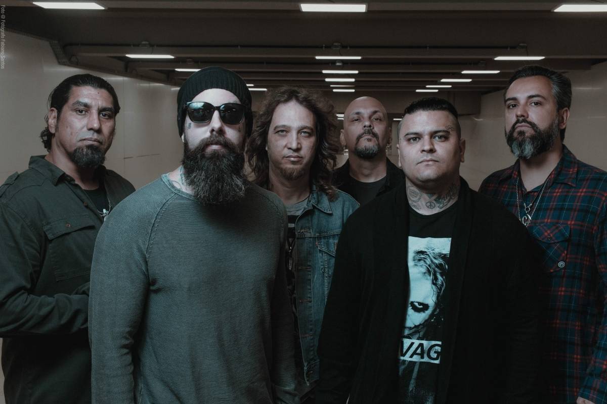 \'Por Onde Você Anda?\' e \'Olhos Certos\' estão no repertório da banda