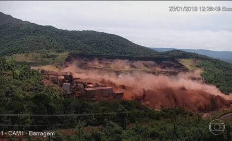 PF indicia 19 pessoas e duas empresas pelo rompimento de Brumadinho que deixou 270 mortos