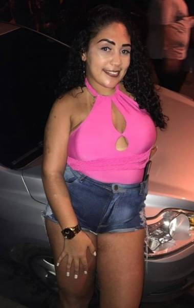 Larissa foi morta na frente dos filhos no Jacarezinho pelo companheiro, que n&atilde;o aceitava o fim do relacionamento - Reprodu&ccedil;&atilde;o Facebook