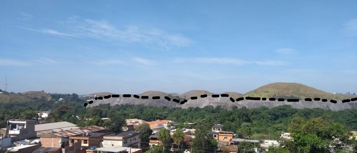 As primeiras denúncias sobre montanha de escória sem controle, que ameaça morador e o Rio Paraíba, foram feitas com exclusividade pelo DIA em junho do ano passado