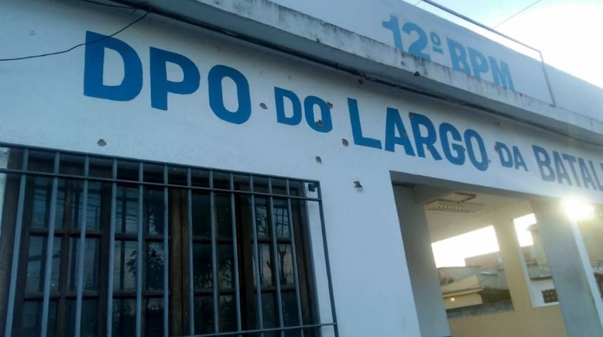 Destacamento de Policiamento Ostensivo atacado fica no Largo da Batalha - Reprodução / Internet