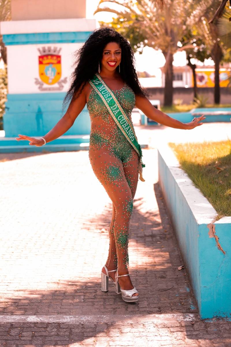 Musas de Duque de Caxias se preparam para brilhar na Sapucaí. Na foto, Beyoncé Cris.