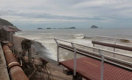Prefeitura retoma reconstrução de trecho da Ciclovia Tim Maia
