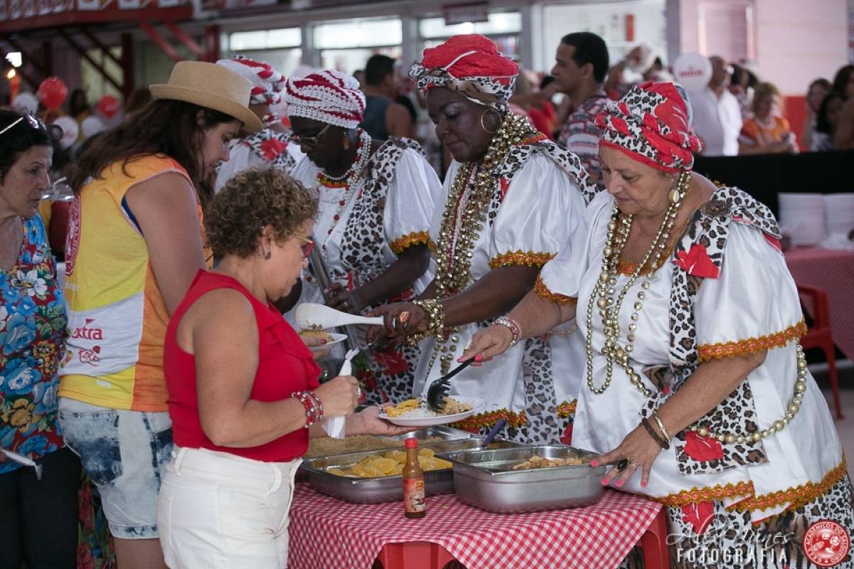 Imagens da feijoada na quadra da Acadêmicos do Salgueiro