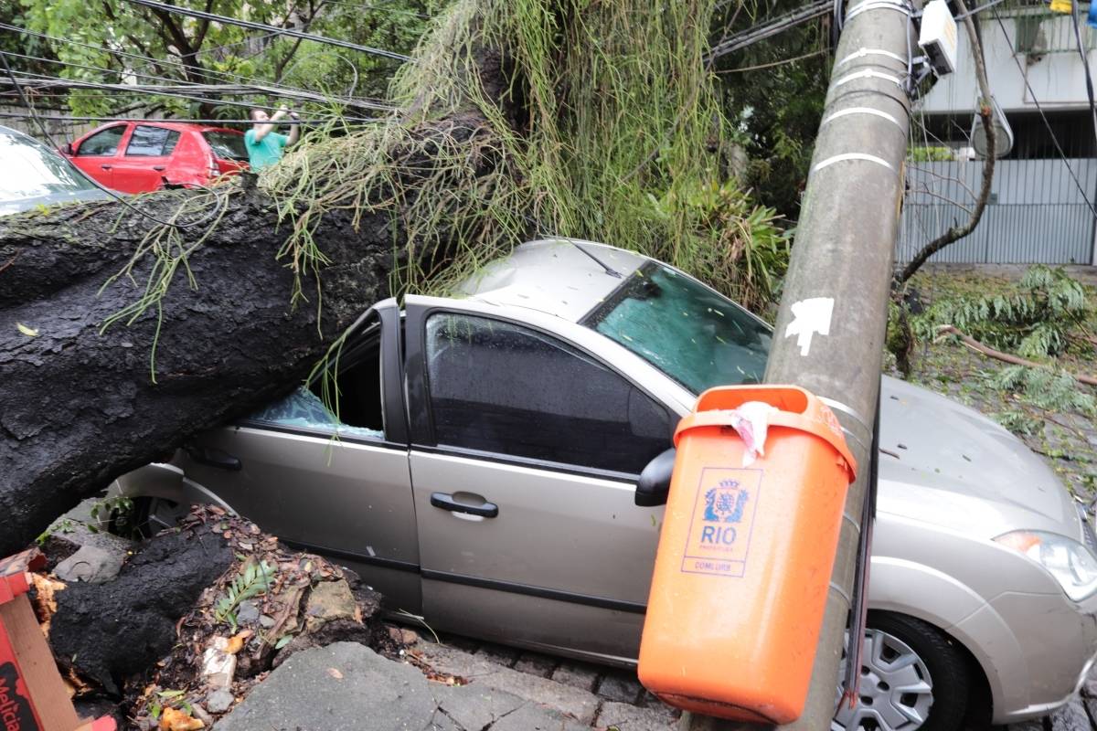 Rua Viúva Lacerda, no Humaitá