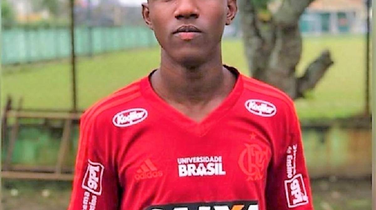 Jovem escapou de incêndio por dormir na casa de amigo 