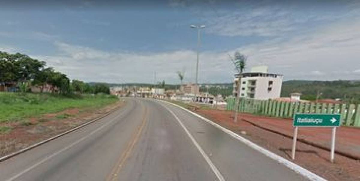 Entrada de Itatiaiuçu, evacuada na manhã desta sexta-feira por risco de rompimento de barragem da multinacional ArcelorMittal - Reprodução Google Maps