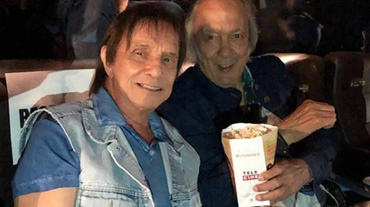 Roberto e Erasmo Carlos na pr&eacute;-estreia do filme 'Minha Fama de Mau', em Botafogo