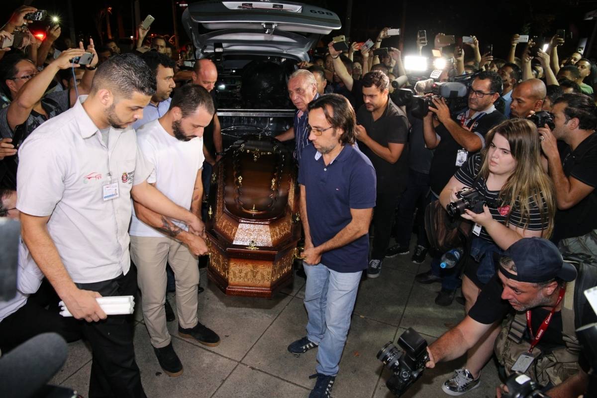 Vel&oacute;rio Boechat