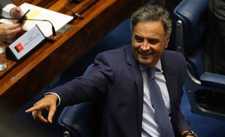 Gilmar arquiva investigação sobre Aécio por sonegação na campanha de 2014