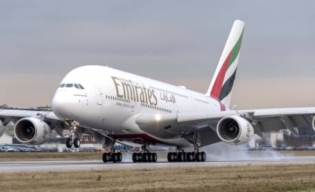 Companhia aérea Emirates proíbe pagers e walkie-talkies a bordo após explosões no Líbano