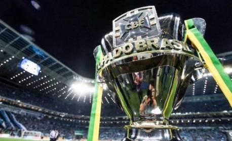 Adversário do Fluminense, Águia teve problema para definir estádio