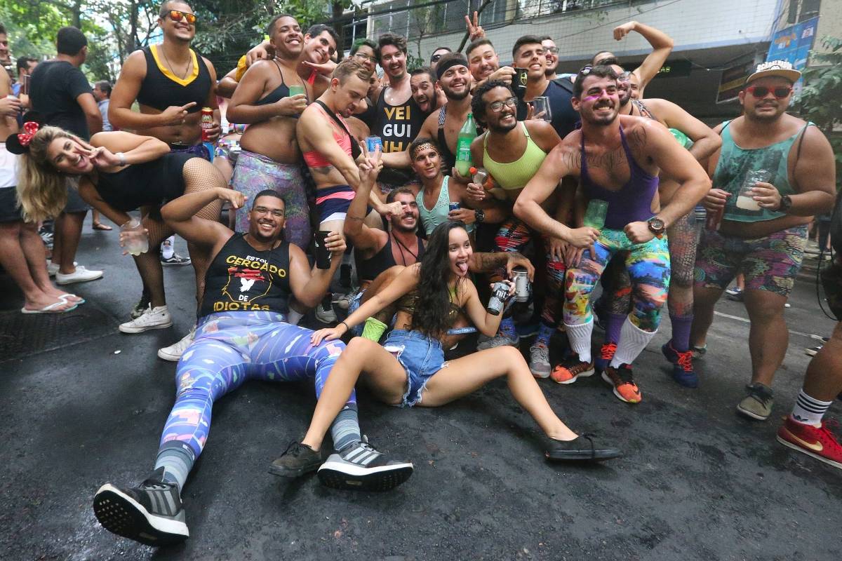 Bloco de Carnaval Impensa que eu Gamo - Local: rua Gago Coutinho, Laranjeiras. Foto: Daniel Castelo Branco / Agencia O Dia