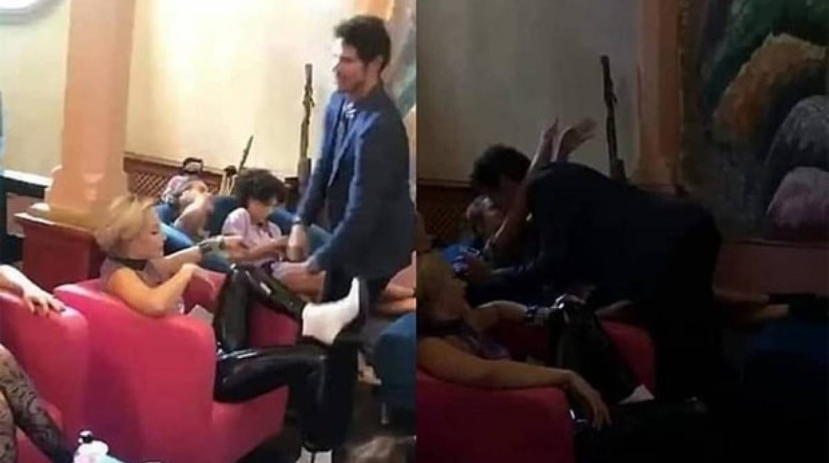 Jos&eacute; Loreto e Carolina Dieckmann se cumprimentam nos bastidores de 'O S&eacute;timo Guardi&atilde;o'