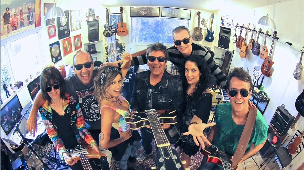 Blitz: banda foi indicada ao Grammy e mantém agenda repleta de shows pelo Brasil  	