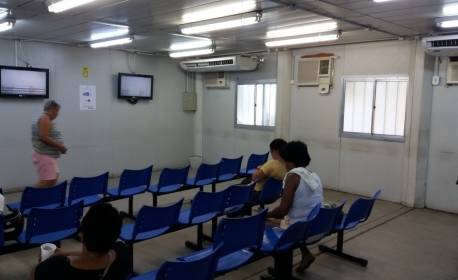 Falso médico desmascarado na UPA do Engenho Novo é ouvido pela Polícia Civil