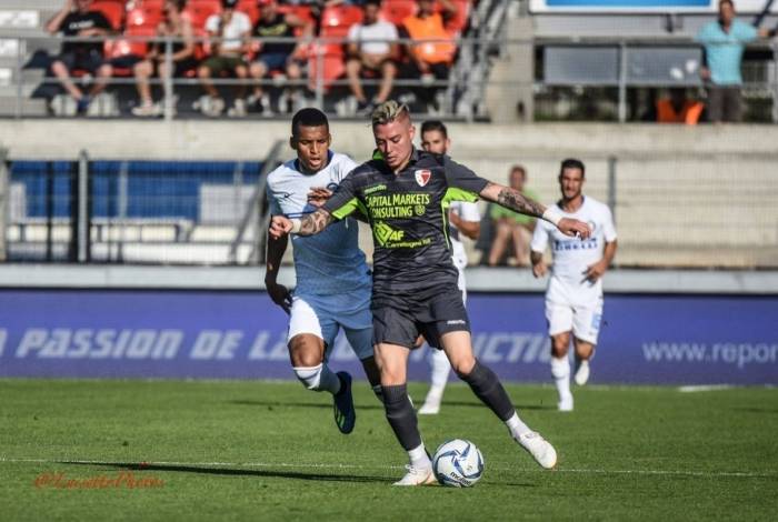 Adryan, ex-Flamengo, hoje defende o Sion, da Suíça Adryan, ex-Flamengo, hoje defende o Sion, da Suíça