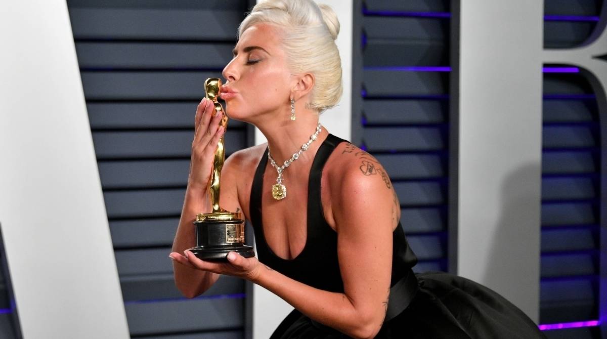 Lady Gaga usa diamante de US$ 30 milh&otilde;es, cerca de 112 milh&otilde;es de reais, no Oscar 2019