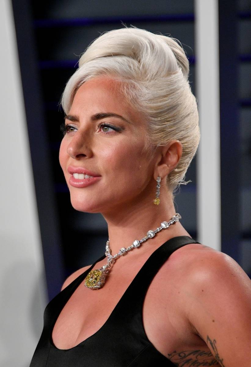 Lady Gaga usa diamante de US$ 30 milh&otilde;es, cerca de 112 milh&otilde;es de reais, no Oscar 2019