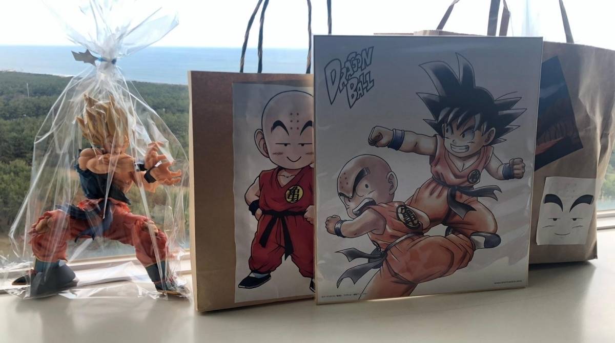 Presentes que Marcos Junior ganhou dos torcedores japoneses