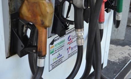 Etanol chega a R$ 7,39 e registra alta em 20 estados e no DF, aponta ANP