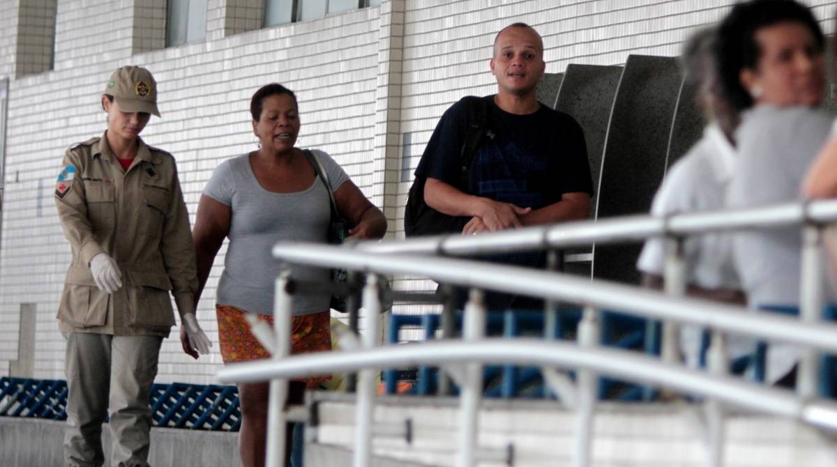 Rio de Janeiro 27/02/2019 - Feridos chegam no Hospital Sousa Aguir após colisão entre dois trens da Supervia em São Cristóvão.Na foto: Luiz Thiago Mendes, motorista.Foto: Fernanda Dias / Agencia O Dia.