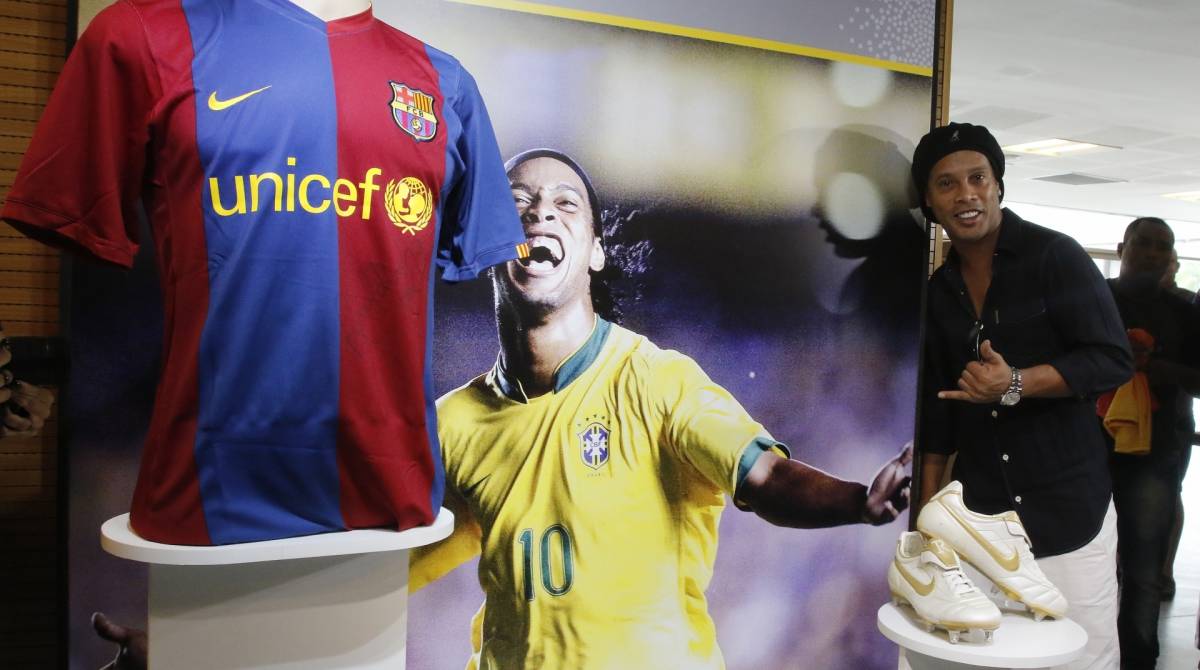Ronaldinho &eacute; tema de exposi&ccedil;&atilde;o