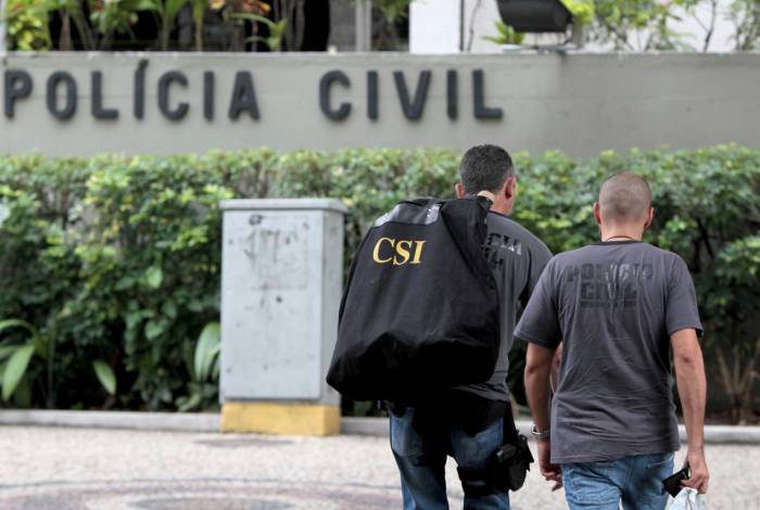 Coronav&iacute;rus: policiais civis do Rio v&atilde;o &agrave; Justi&ccedil;a cobrar adicional de insalubridade