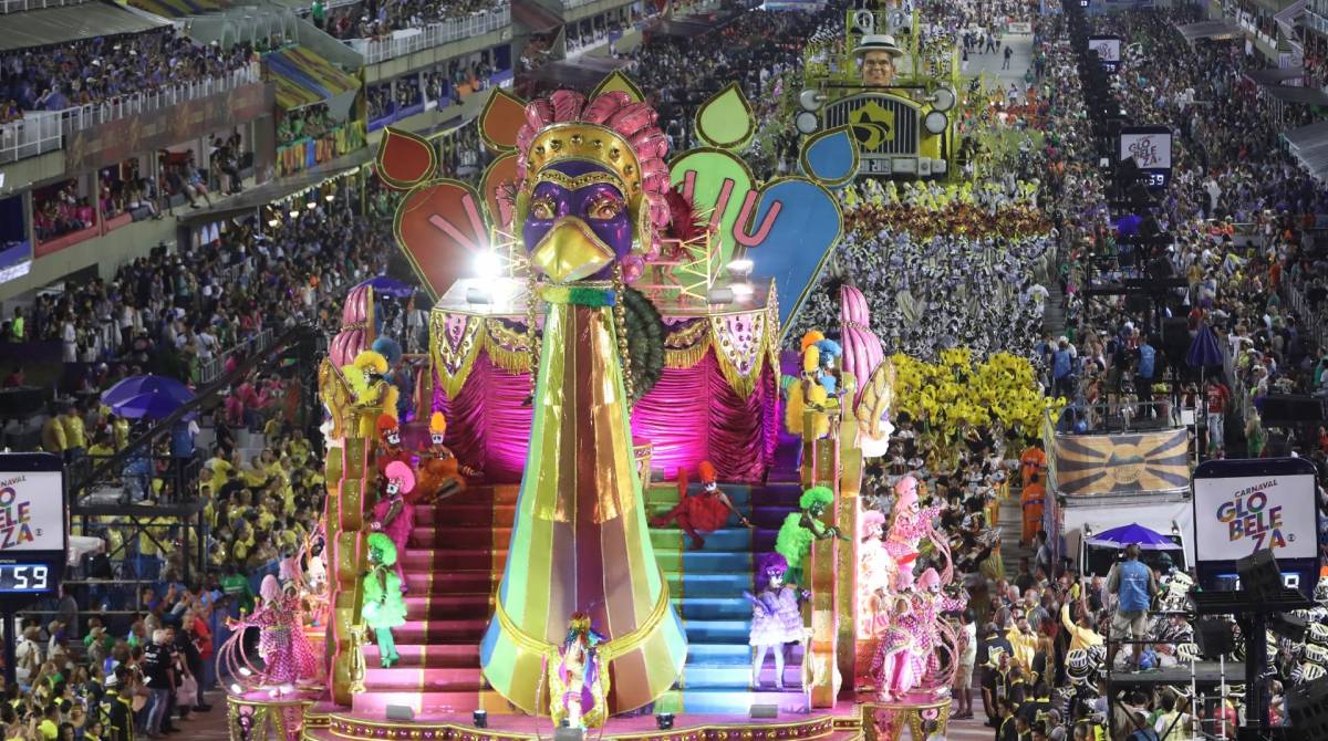 Carnaval 2019 - Desfile da Escola de Samba do Grupo Especial, G.R.E.S.S&atilde;o Clemente, no Samb&oacute;dromo da Marqu&ecirc;s de Sapuca&iacute;, no centro da cidade do Rio de Janeiro nesta segunda-feira (04). Foto: Alexandre Brum/Ag&ecirc;ncia O Dia