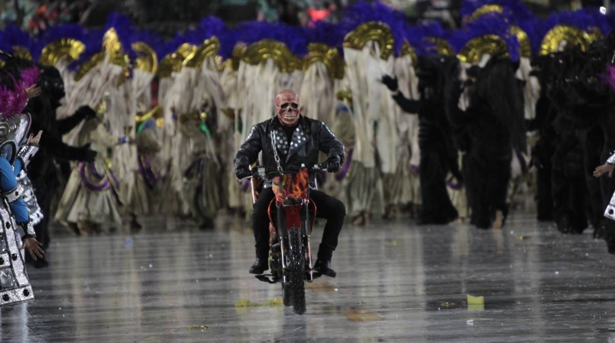 Carnaval 2019 - Desfile da Escola de Samba do Grupo Especial G.R.E.S. Unidos do Viradouro, no Sambódromo da Marquês de Sapucaí, no centro da cidade do Rio de Janeiro neste domingo(03).Foto: Luciano Belford/Agência O Dia