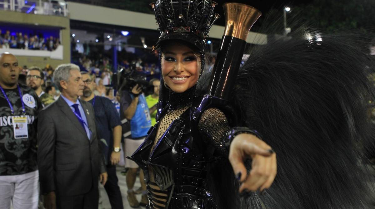 Carnaval 2019 - Desfile da Escola de Samba do Grupo Especial, G.R.E.S.Unidos de Vila Isabel, no Sambódromo da Marquês de Sapucaí, no centro da cidade do Rio de Janeiro nesta segunda(04). Foto: Luciano Belford/Agência O Dia