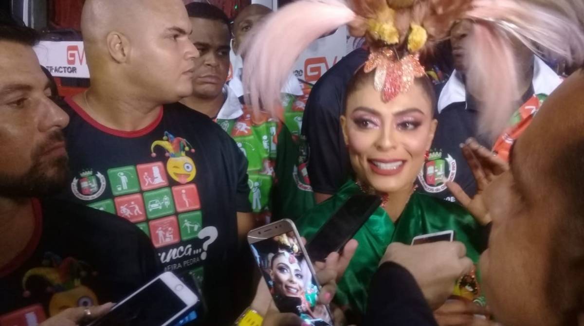 A atriz conta que até ontem estava no Sul do país para as gravações de 'A Dona do Pedaço'