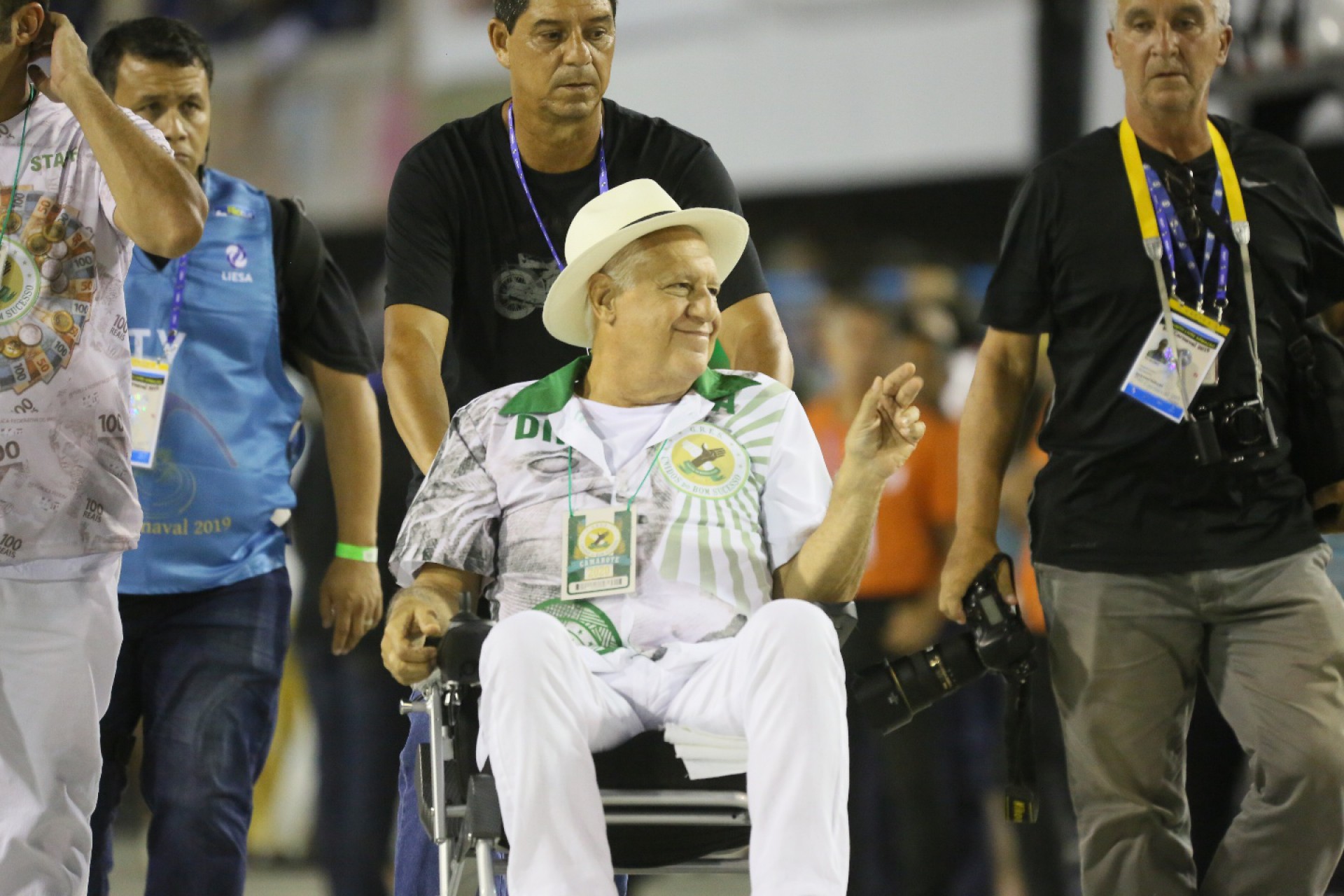 Antônio Fagundes gravou cenas como Alberto de 'Bom Sucesso' durante o desfile da Imperatriz - Wallace Barbosa / AgNew