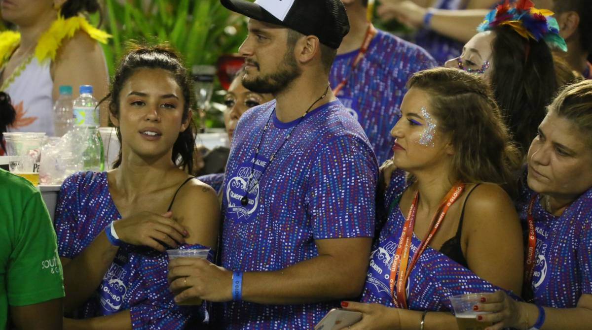 Yanna Lavigne e Bruno Gissoni