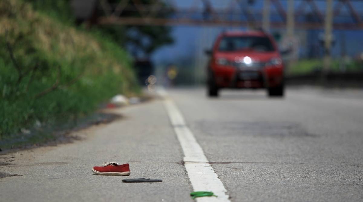 Rio de Janeiro - 07/03/2019 - M&atilde;e e filha, morreram ap&oacute;s atropelamento na Via Light, em Mesquita. A m&atilde;e Elaine e a filha Evelyn Oliveirae atropeladas na noite desta quarta-feira na Via Light usavam o trajeto onde sofreram o acidente para evitar locais mais perigosos e fugir da viol&ecirc;ncia. Foto: Luciano Belford/Ag&ecirc;ncia O Dia