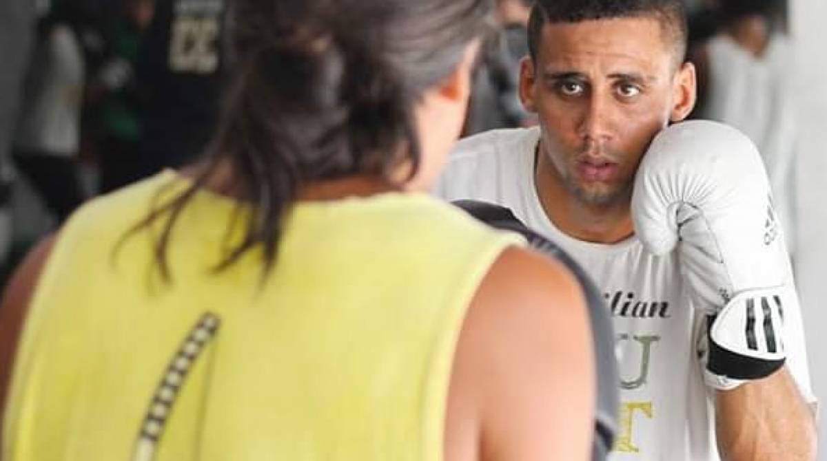 Lucas Duarte é atleta e foi baleado na perna durante abordagem da PM, na segunda-feira de carnaval - Arquivo Pessoal