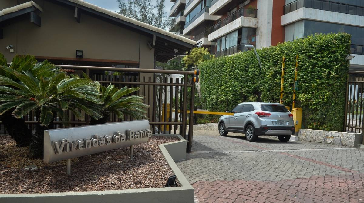 Condomínio Vivendas da Barra, onde família Bolsonaro tem casa - Agência O Dia