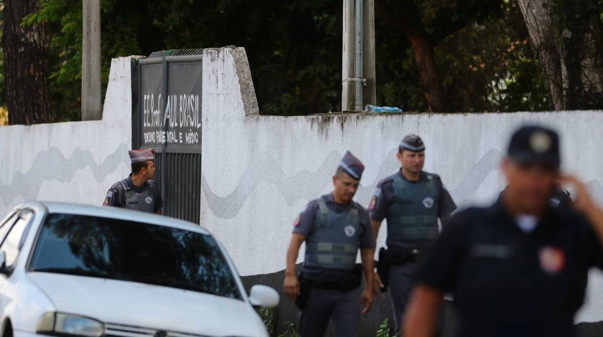 São Paulo (SP), 13/03/2019 - AGÊNCIA DE NOTÍCIAS - PARCEIRO - - Crime-SP - Dois bandidos invadiram a Escola Estadual Raul Brasil e atiraram contra alunos e funcionarios, deixando 7 pessoas mortas e 17 feridos, localizado na Otavio Miguel da Silva, 52 - Parque Suzano, em Suzano, cidade da Grande Sao Paulo. Os bandidos, se suicidaram em sequencia. - Foto: Paulo Guereta/Parceiro/Agência O Dia