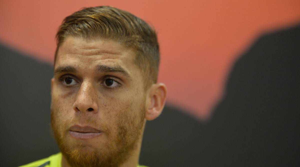 Rio,14/03/2019 - Entervista Cuellar - Enterbista especial com o jogador Cuellar do Flamengo, no CT Ninho do Urubu, zona oeste do Rio de Janeiro.Foto: Armando Paiva/ Ag&ecirc;ncia O Dia  Esporte, Cuellar, Jogador, Flamengo