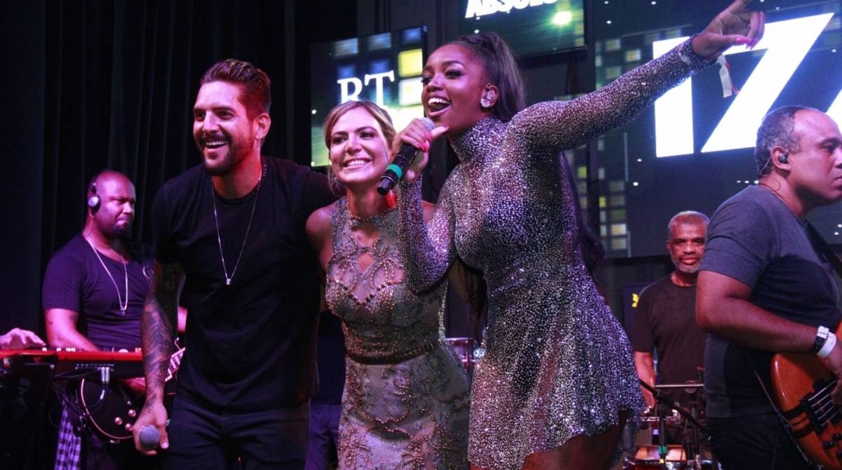 Aniversário da promoter Carol Sampaio no Copacabana Palace