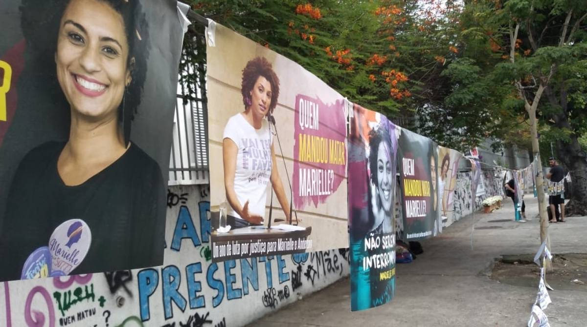 Rio, 14/03/2019 - Marielle Franco e Anderson s&atilde;o homenageados no local onde foram assassinados h&aacute; um ano, no Est&aacute;cio, Zona Norte do Rio - Foto: Kelly Duque/Ag&ecirc;ncia O Dia