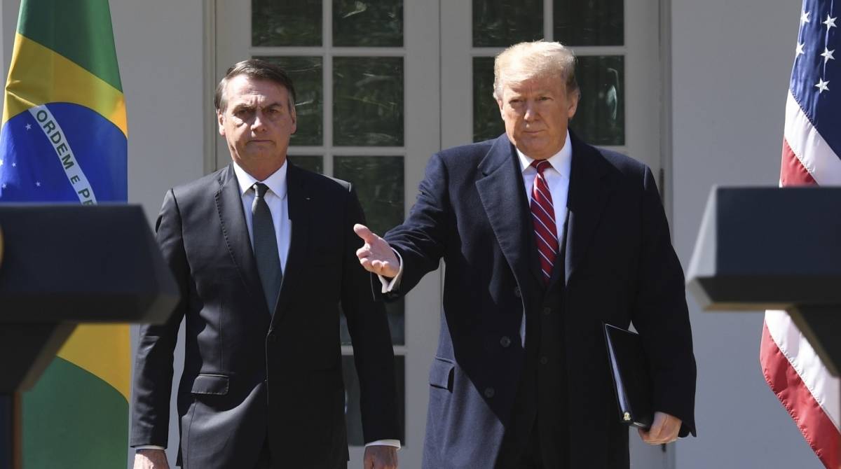 Bolsonaro e Trump dão entrevista coletiva no Jardim da Casa Branca após reunião reservada e tecem inúmeros elogios um ao outro  - AFP