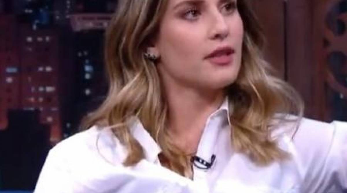 Bettina participou do programa 'The Noite' - Divulgação / SBT
