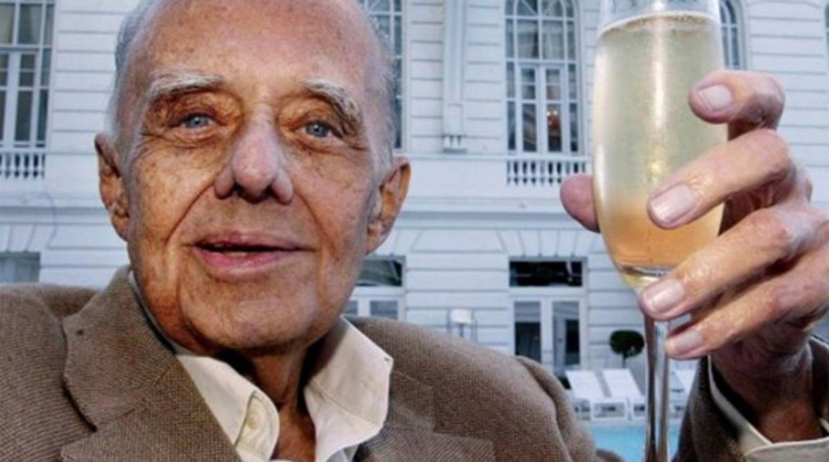 Jorginho Guinle no Copacabana Palace, hotel fundado por sua fam&iacute;lia