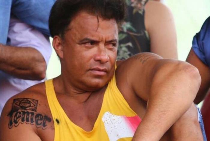 Em 2017, foto do deputado Wladimir Costa com o nome de Temer tatuado no ombro correu o país