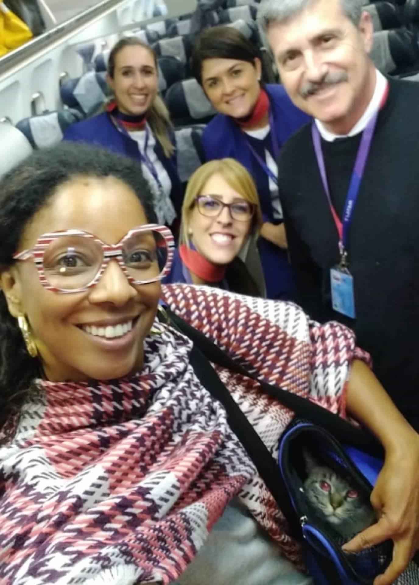 Adriana Lessa e Pretinha - Divulgação