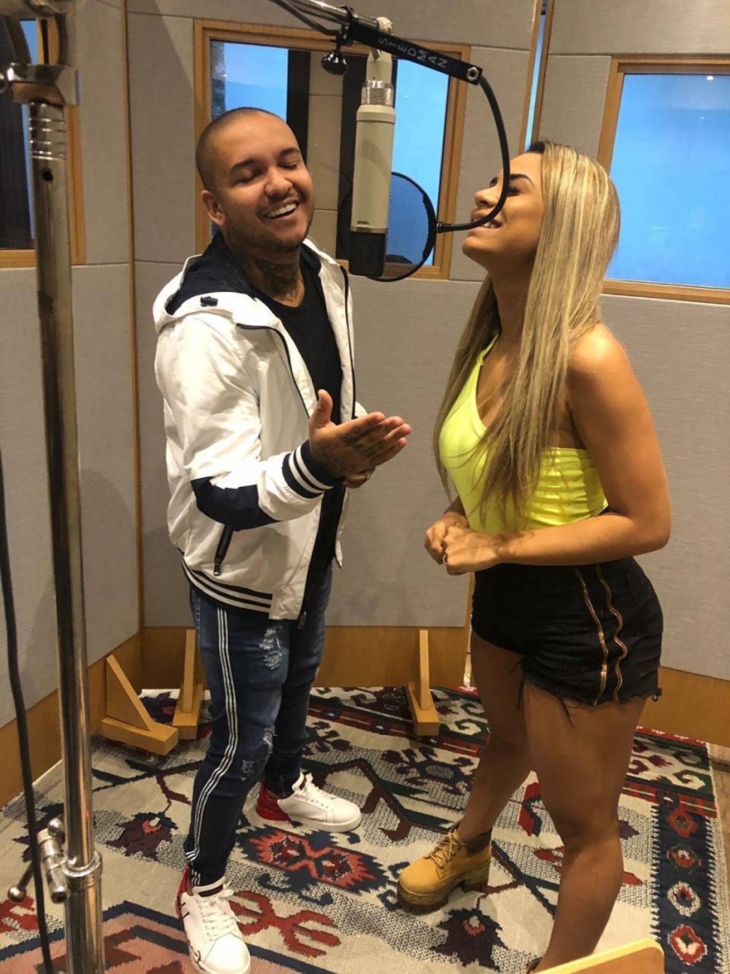 Lexa grava participação em música de Suel  - Divulgação