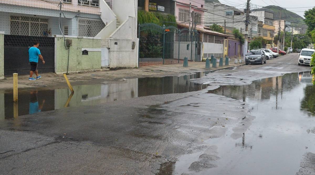 Rio de Janeiro (RJ), 22/063/2019 - O DIA NO SEU BAIRRO - Alagamento na Rua Francisco Fragoso no bairro de Encantado, zona norte Rio de Janeiro.Foto: Armando Paiva / Agência O Dia  O Dia No Seu Bairro, Cidade